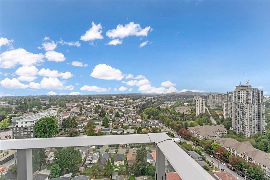 2502 5665 Boundary Road