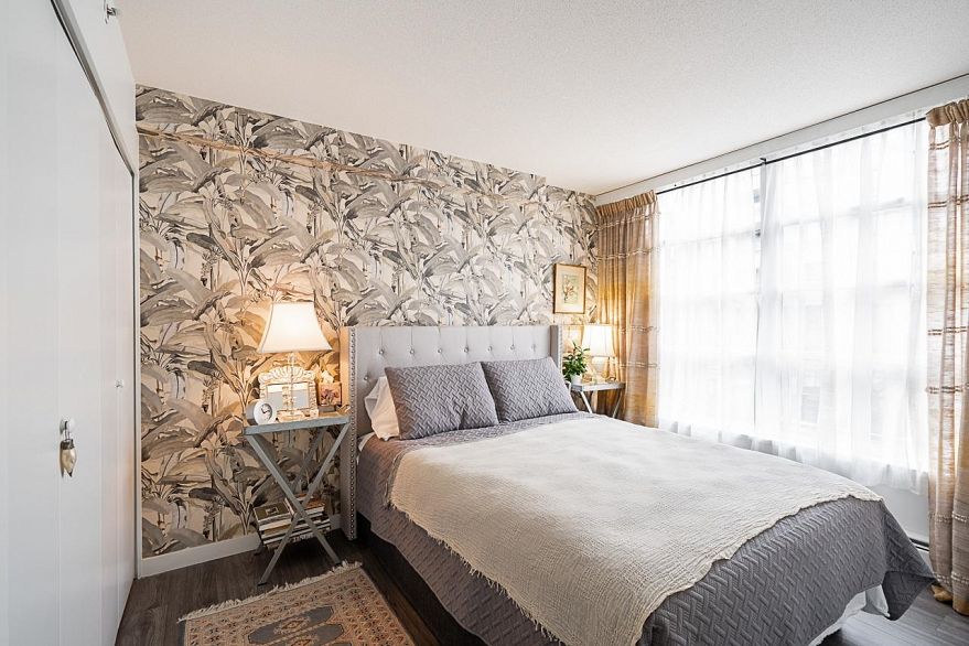 302 1228 Marinaside Crescent