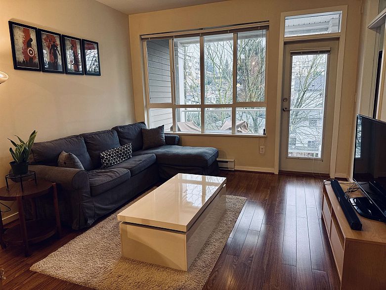 301 3651 Foster Avenue