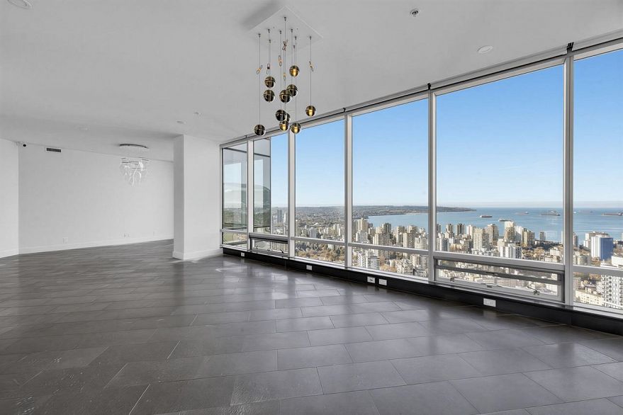 4401 1128 W Georgia Street