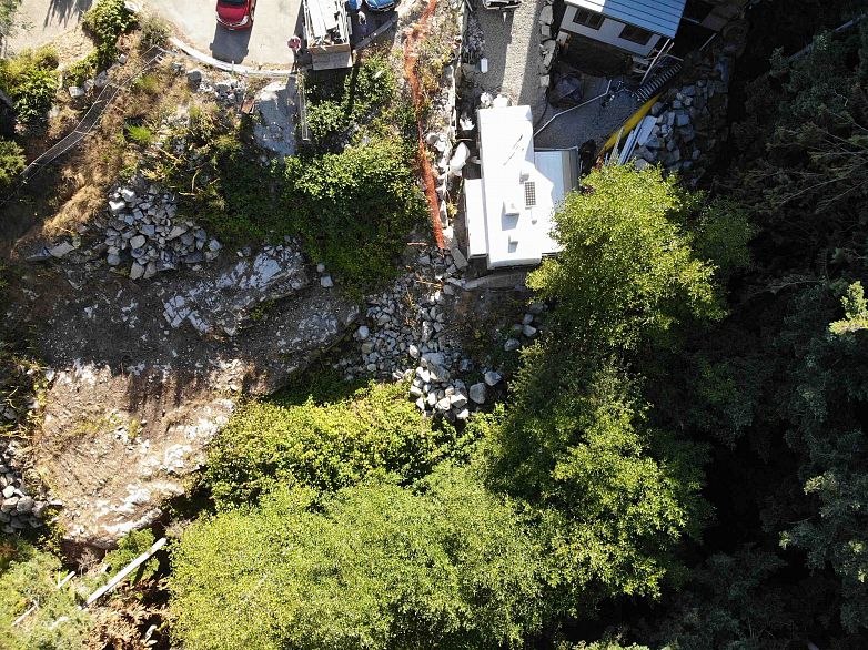 6 4622 Sinclair Bay Road