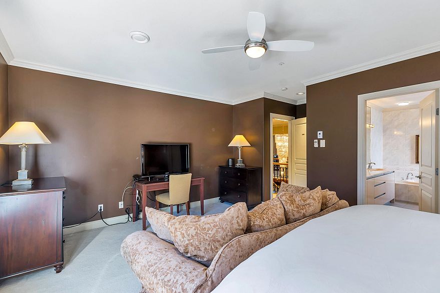 5062 Granville Street