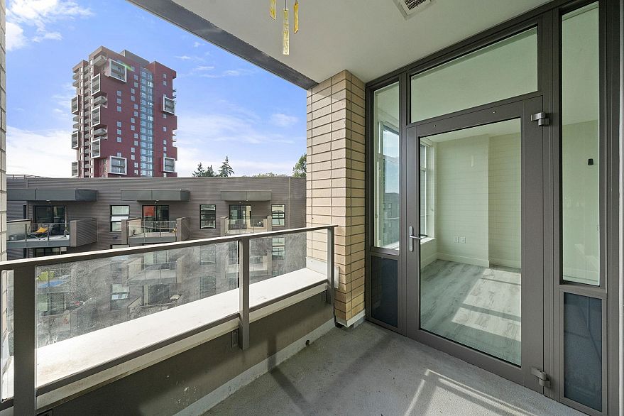 609 3451 Sawmill Crescent