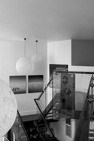 401 988 Richards Street