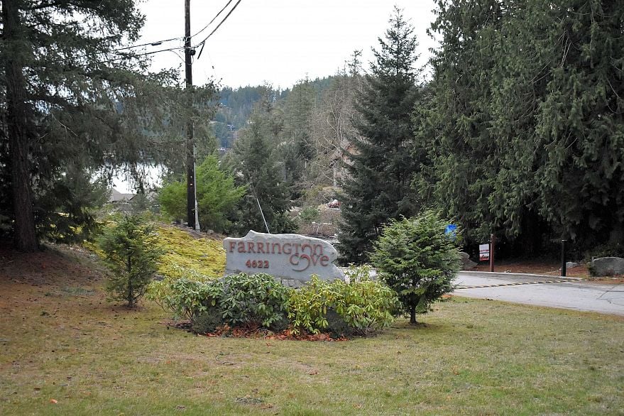 6 4622 Sinclair Bay Road