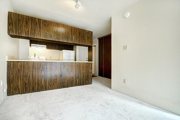 517 1330 BURRARD STREET, Vancouver BC V6Z 2B8