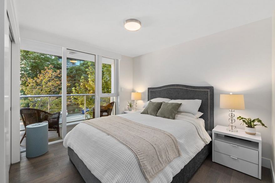 201 499 Pacific Street