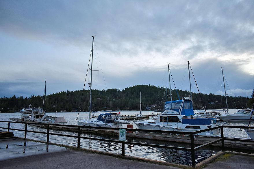 6 4622 Sinclair Bay Road