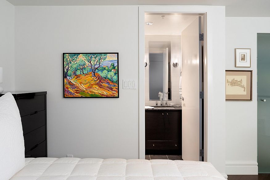 401 988 Richards Street