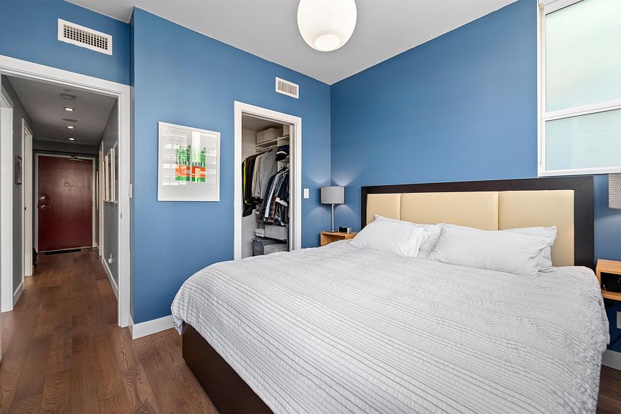 711 108 E 1st Avenue