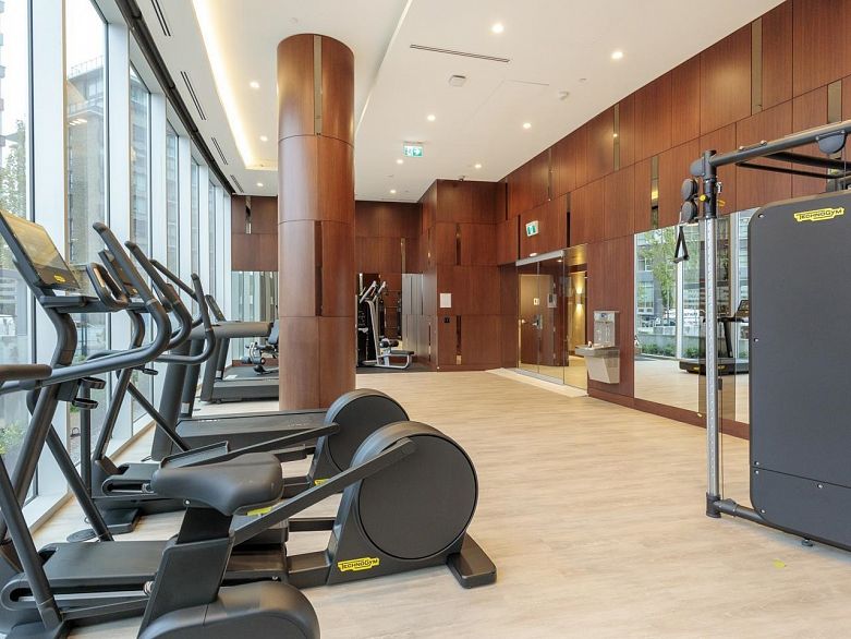 1008 1768 Cook Street