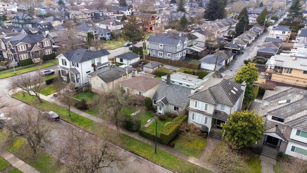 3555 Trafalgar Street