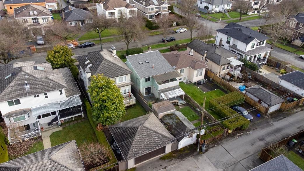 3555 Trafalgar Street