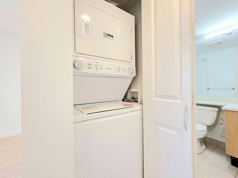 602 3660 Vanness Avenue