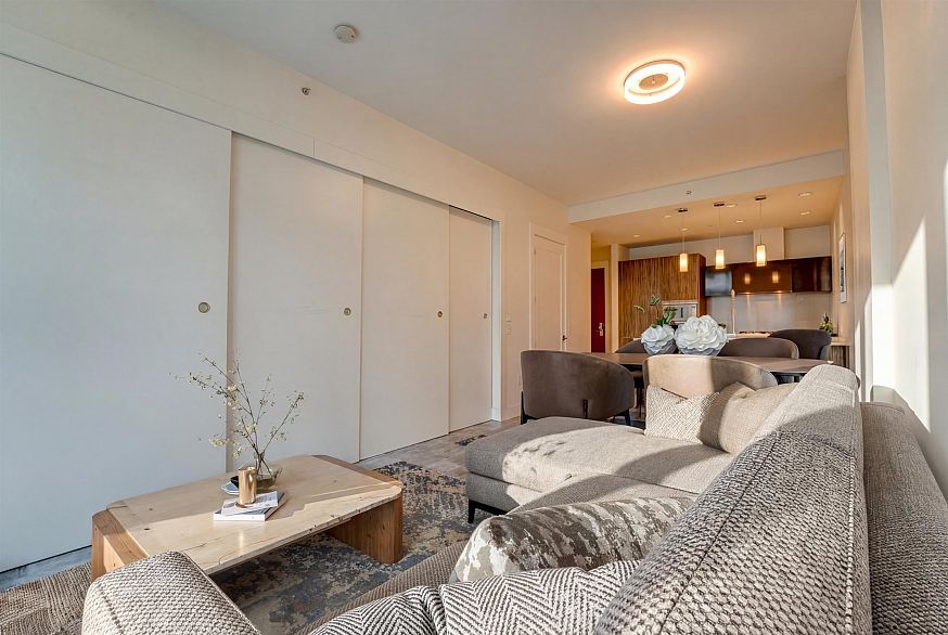 404 1633 Ontario Street