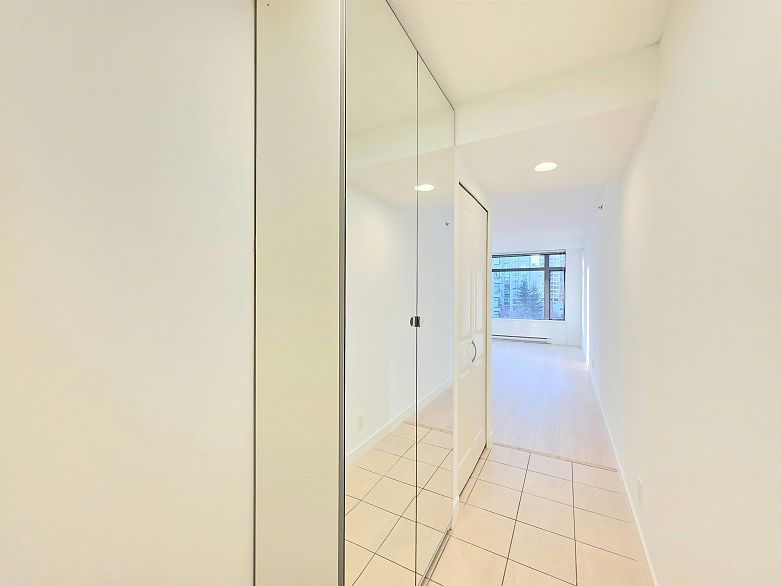 602 3660 Vanness Avenue