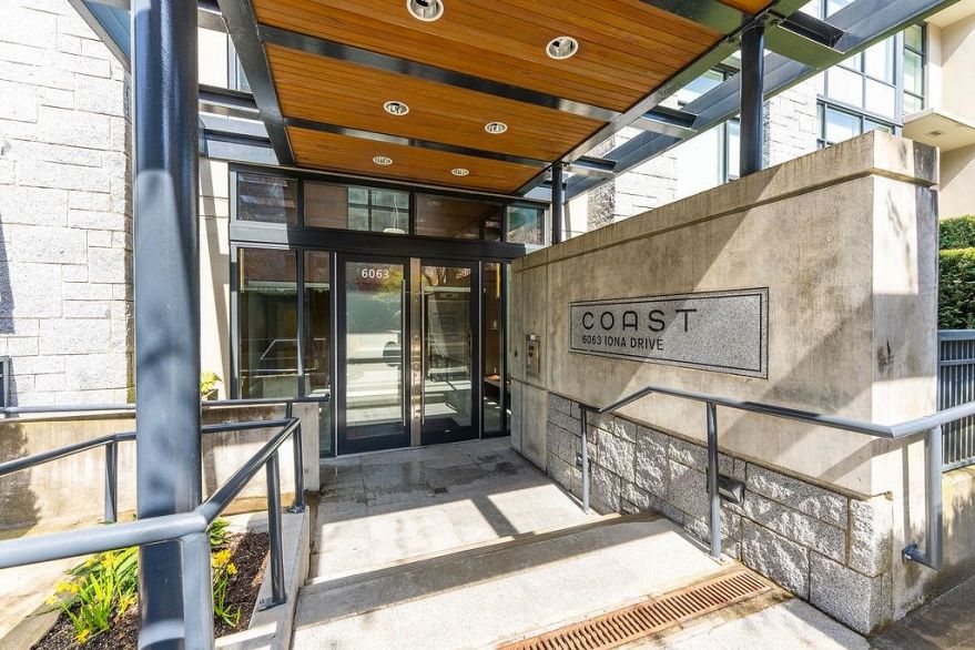 TH 16 6063 Iona Drive