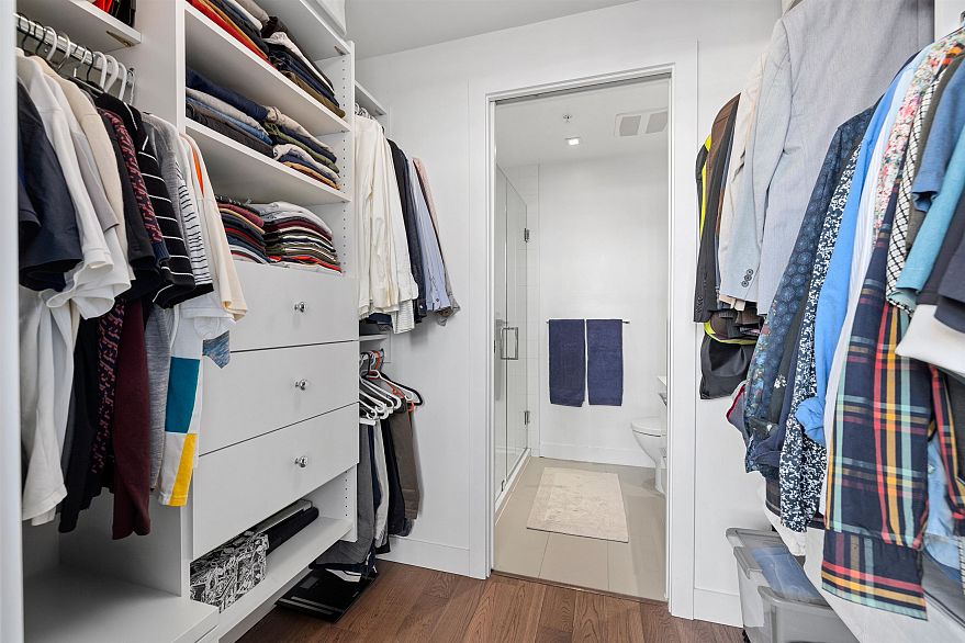 711 108 E 1st Avenue