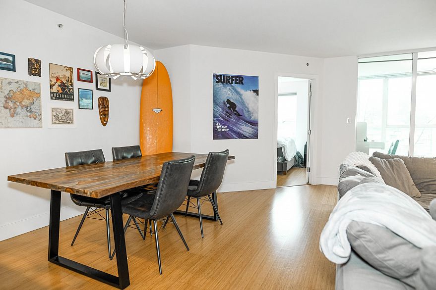 202 1188 Quebec Street