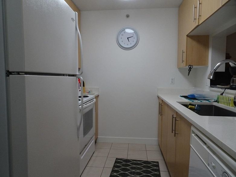 206 3660 Vanness Avenue