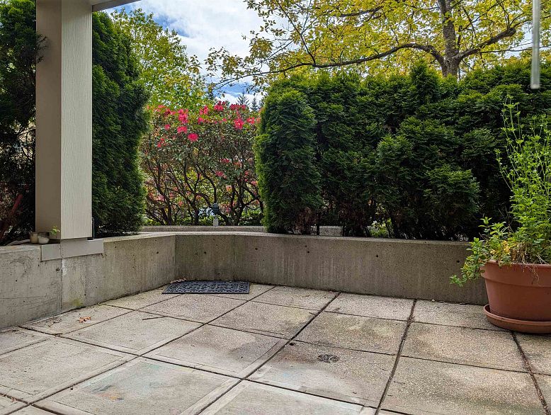 104 5880 Hampton Place