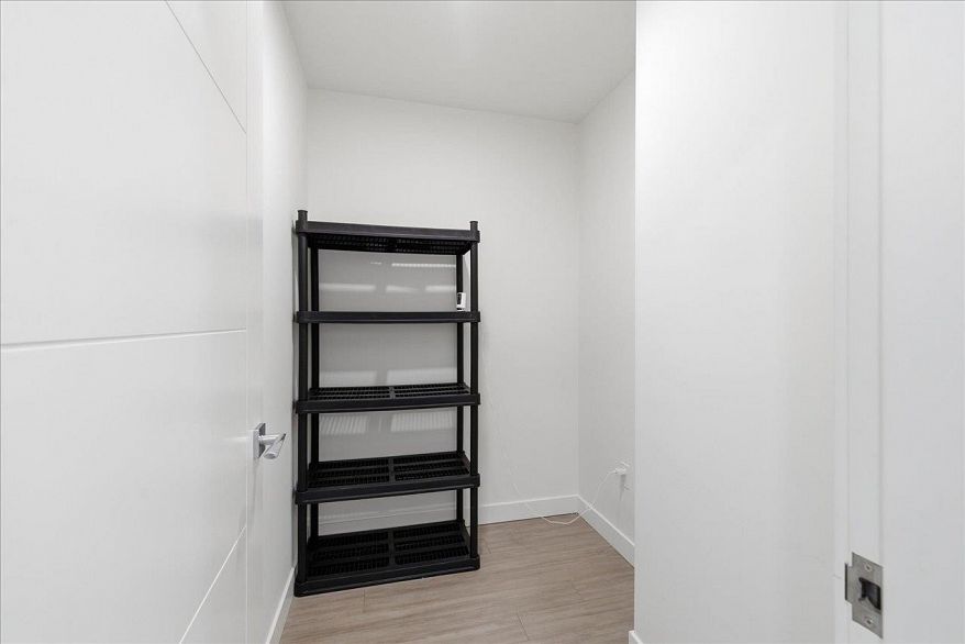 104 438 W King Edward Avenue