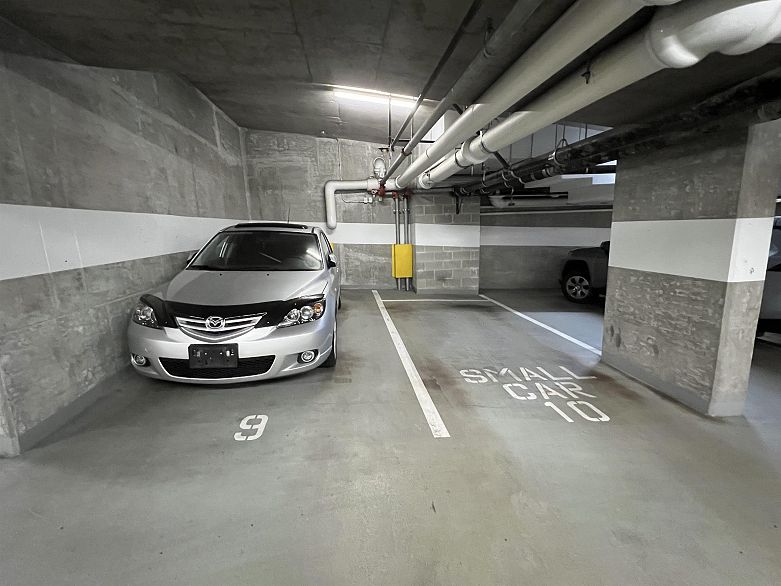 703 2550 Spruce Street