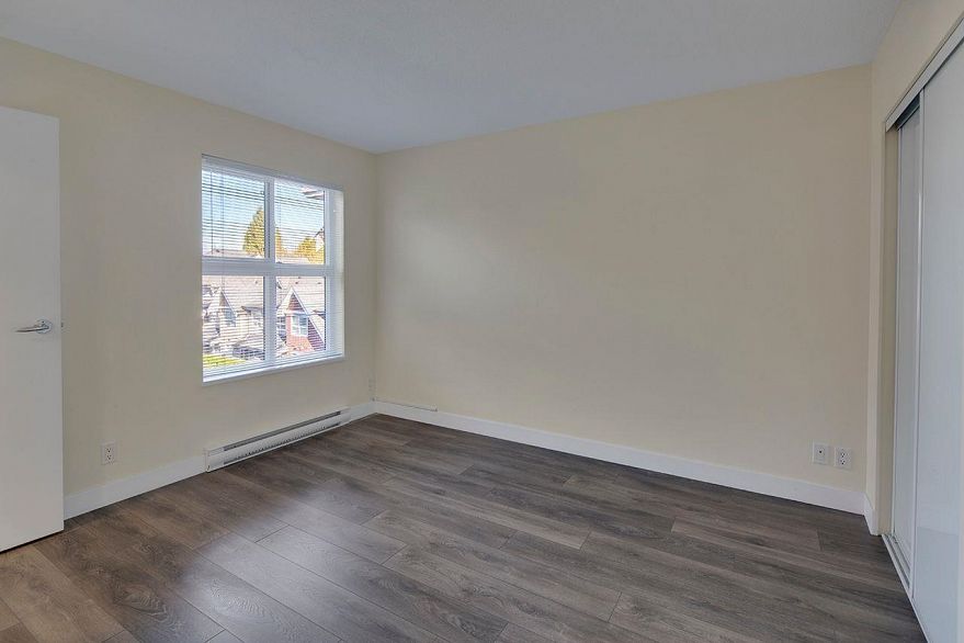 401 7088 Mont Royal Square