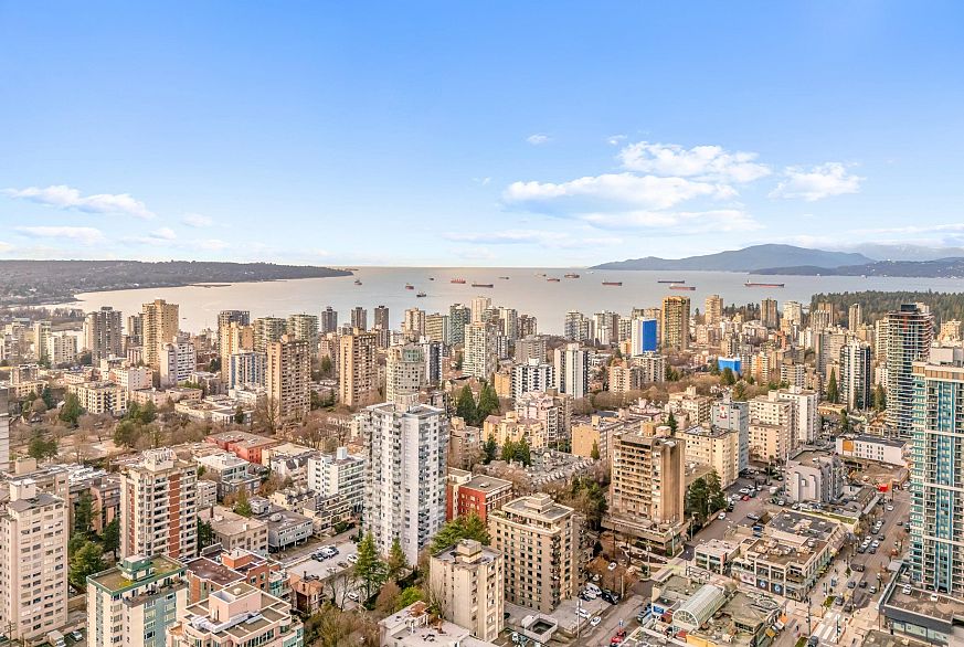 1006 1060 Alberni Street