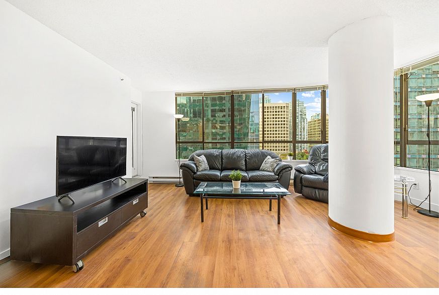 1006 1060 Alberni Street