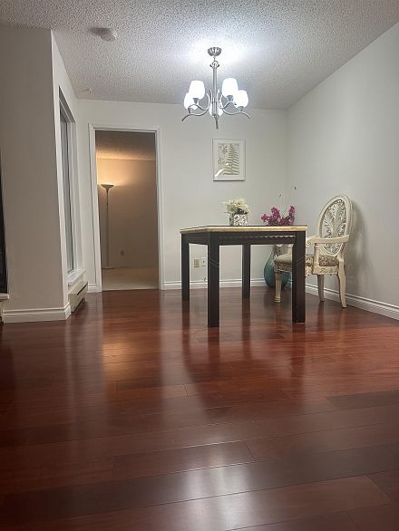 207 1080 Broughton Street