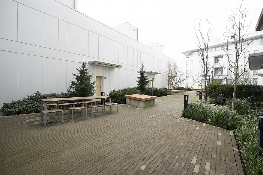 2308 3438 Sawmill Crescent