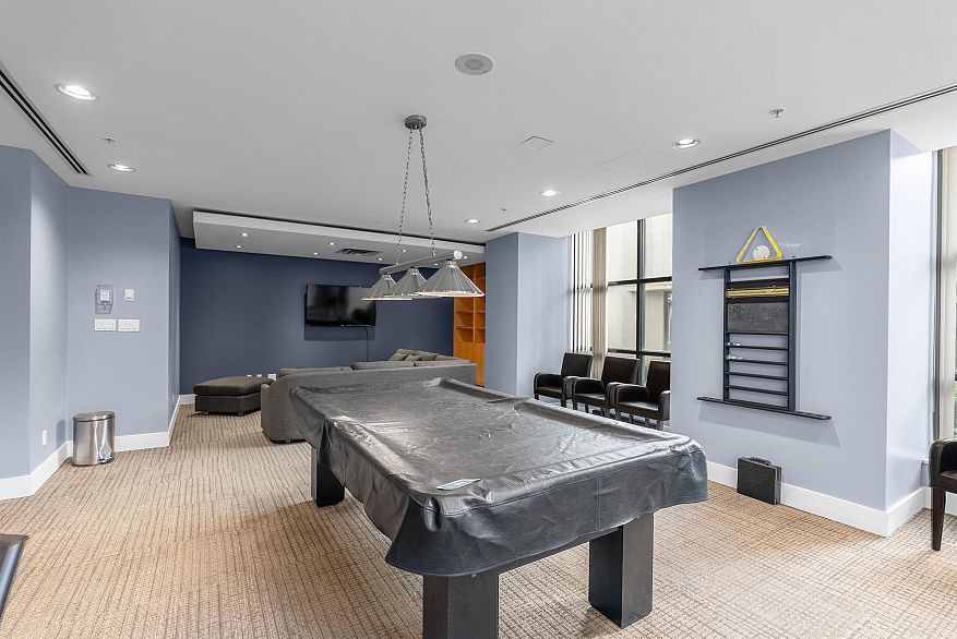 705 550 Pacific Street