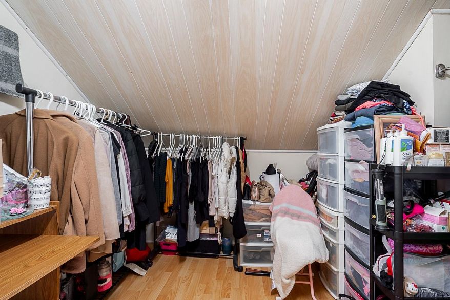 486 E King Edward Avenue