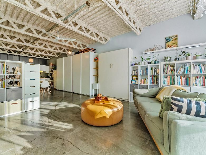 327 350 E 2nd Avenue