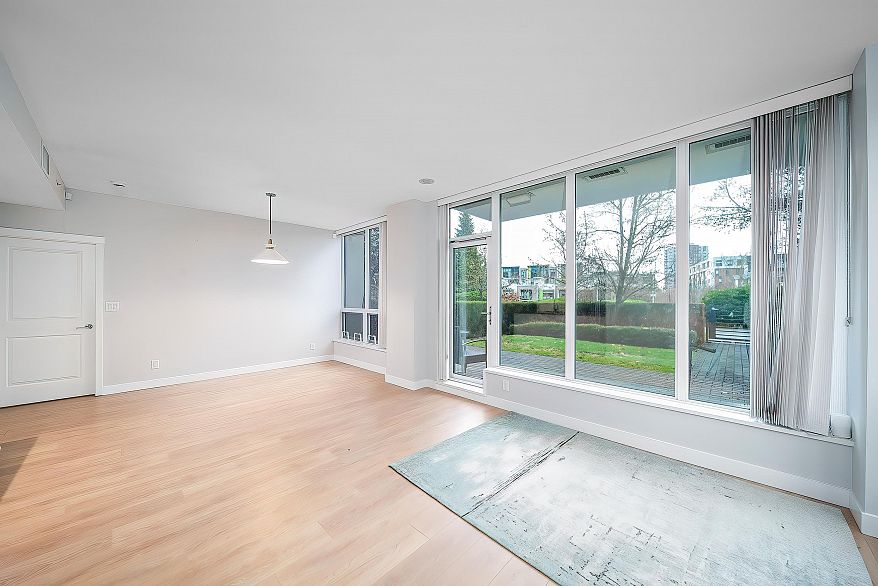 107 5638 Birney Avenue