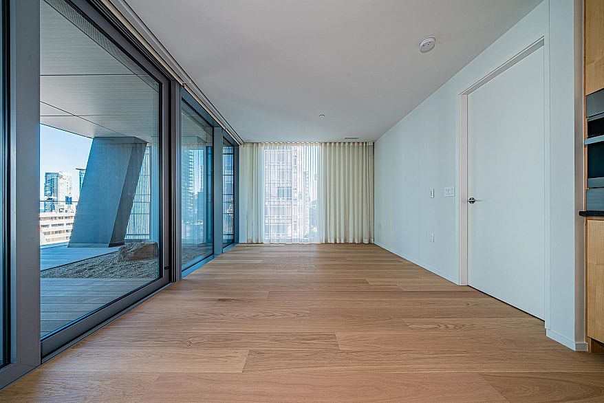 1203 1568 Alberni Street