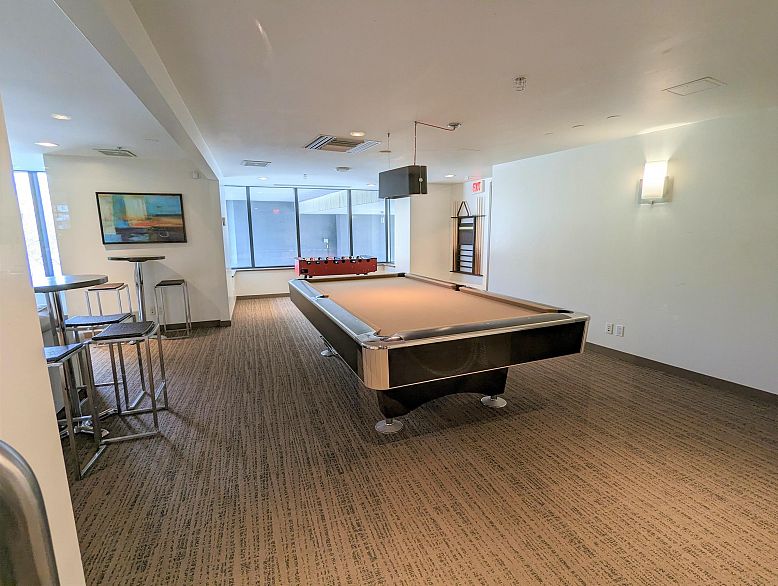 2305 918 Cooperage Way