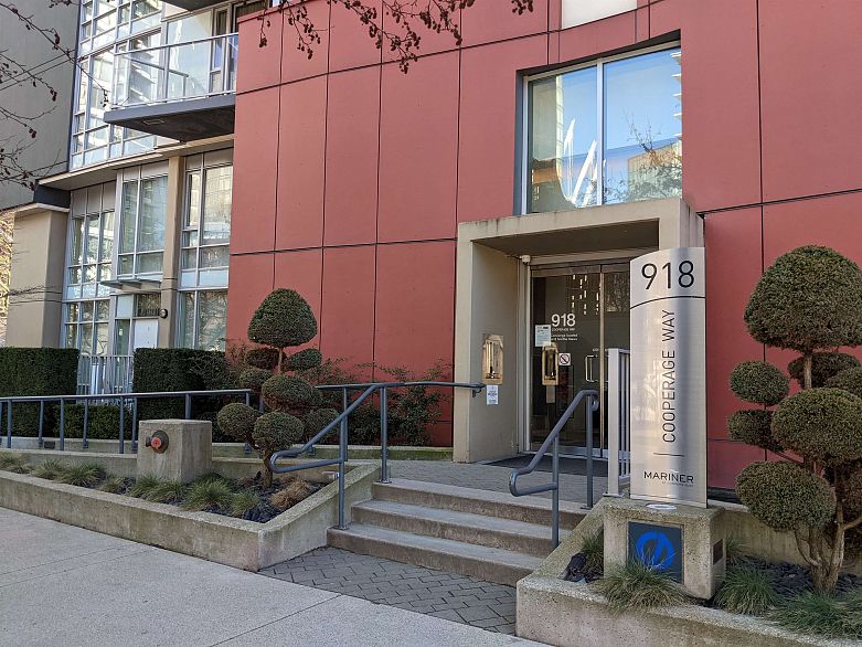 2305 918 Cooperage Way