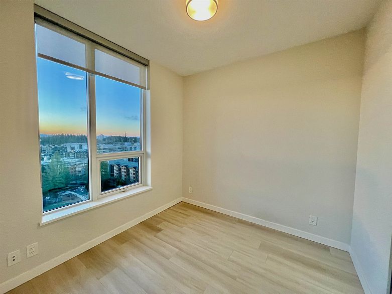 1602 3487 Binning Road