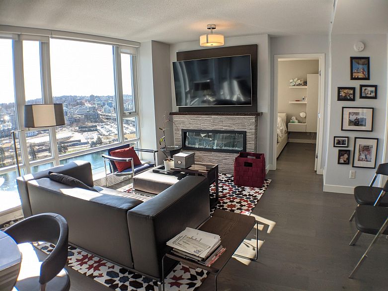 2305 918 Cooperage Way