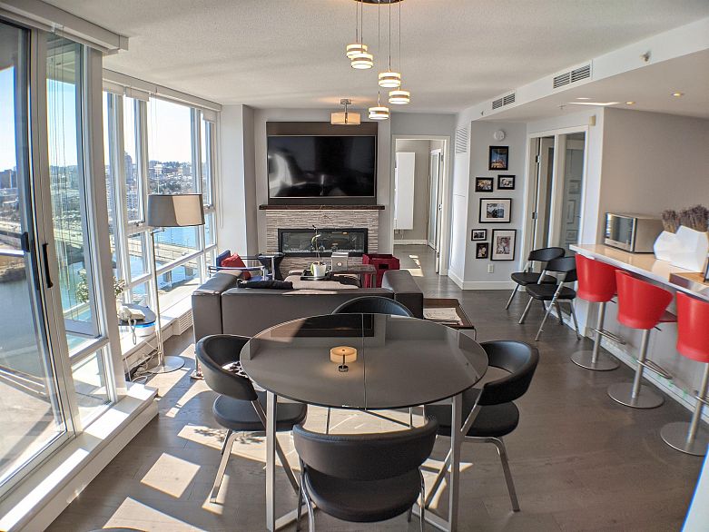 2305 918 Cooperage Way