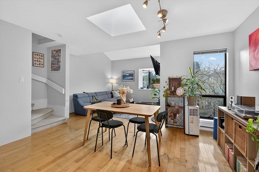 311 1922 W 7th Avenue