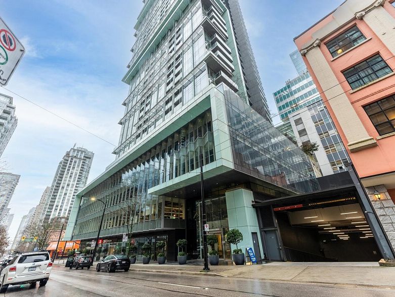 2011 777 Richards Street