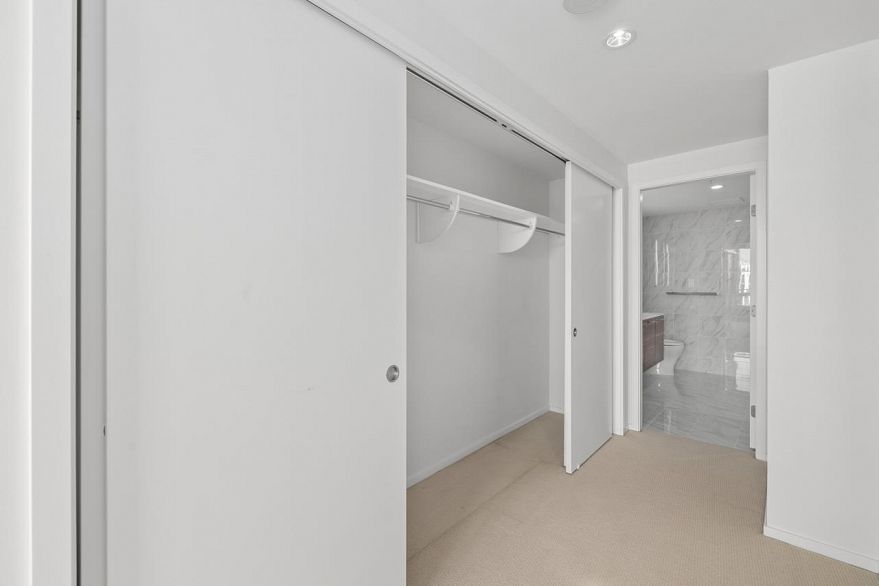 1505 8555 Granville Street