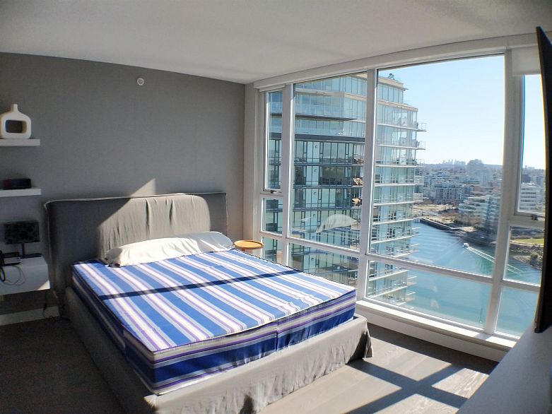 2305 918 Cooperage Way