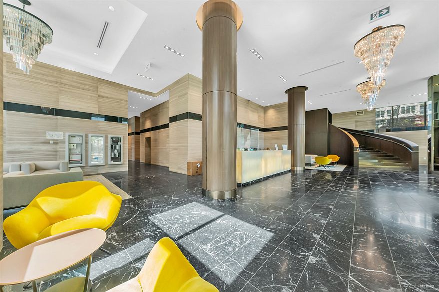 2208 455 Sw Marine Drive