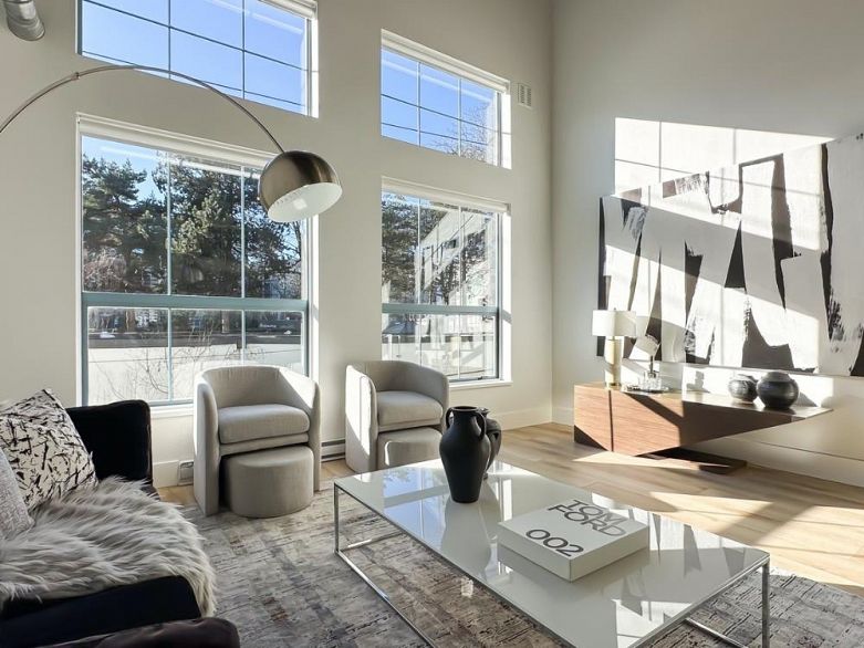 315 336 E 1st Avenue