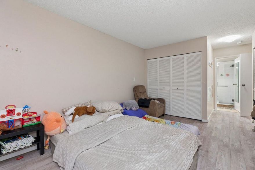 211 444 W 49th Avenue