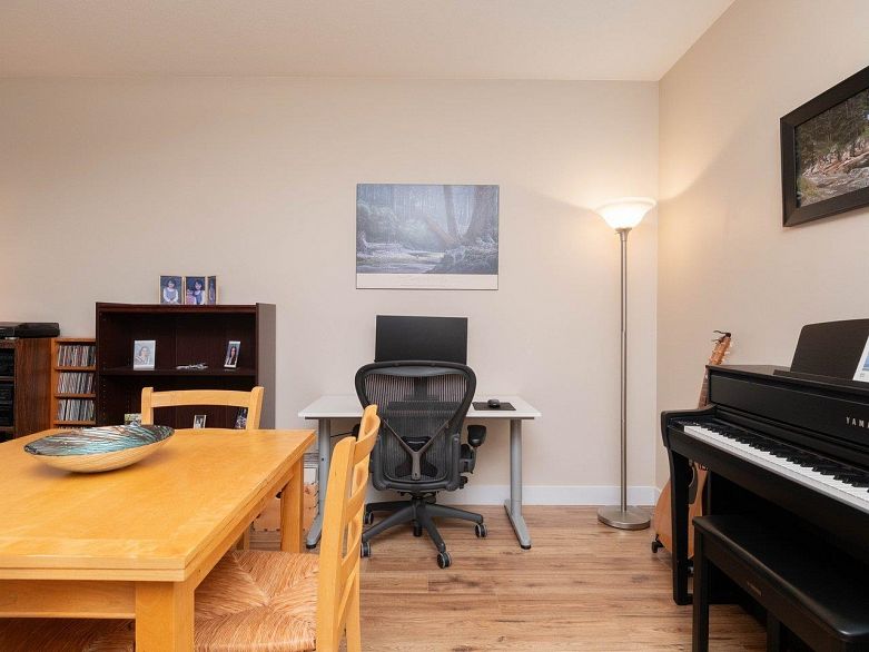 706 189 National Avenue